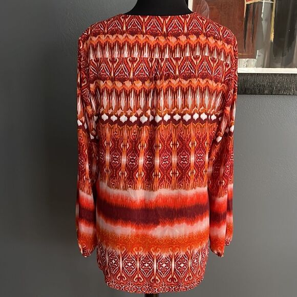 Zac & Rachel shades of red/orange silky crepe zipper neckline top. Medium. - Picture 4 of 5